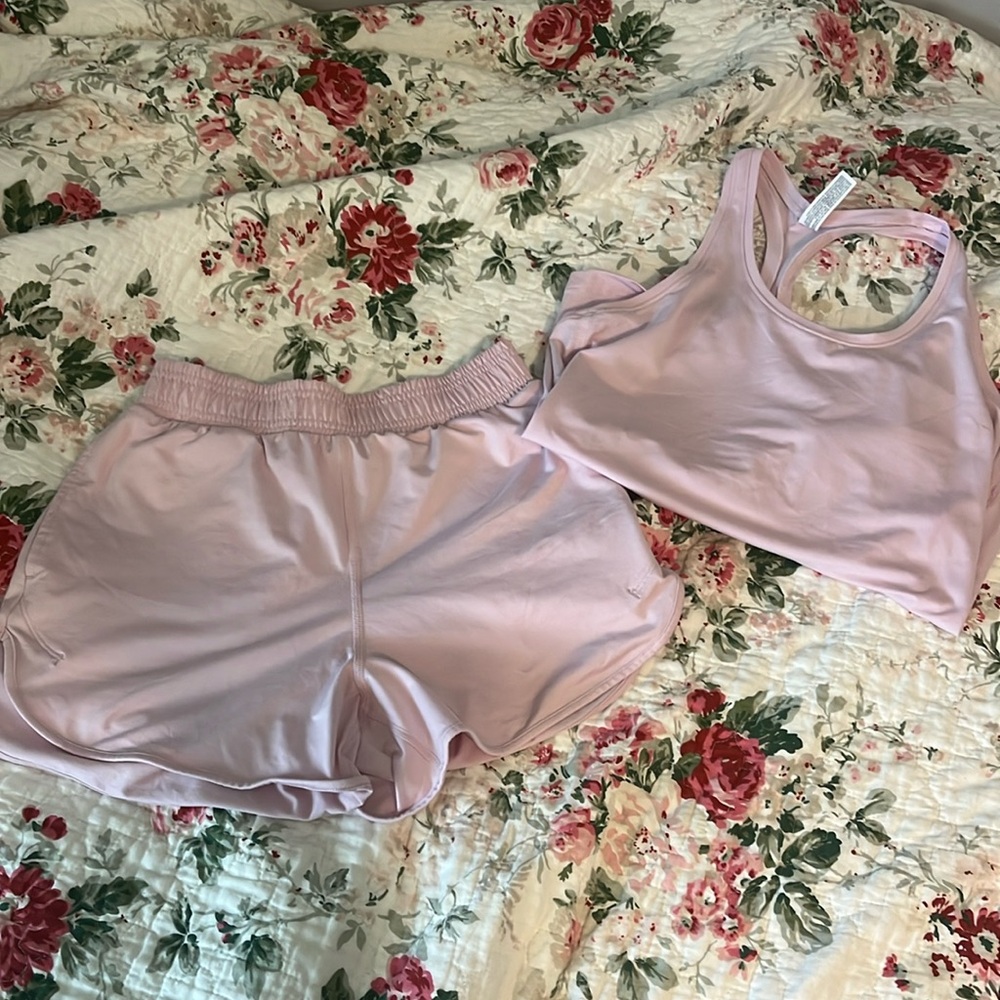 All in motion work out set